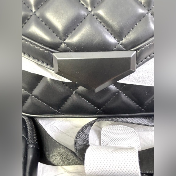 Aldo Black Quilted Messenger Bag. Aldo Miraewinx XBODY Bag. - Picture 8 of 13